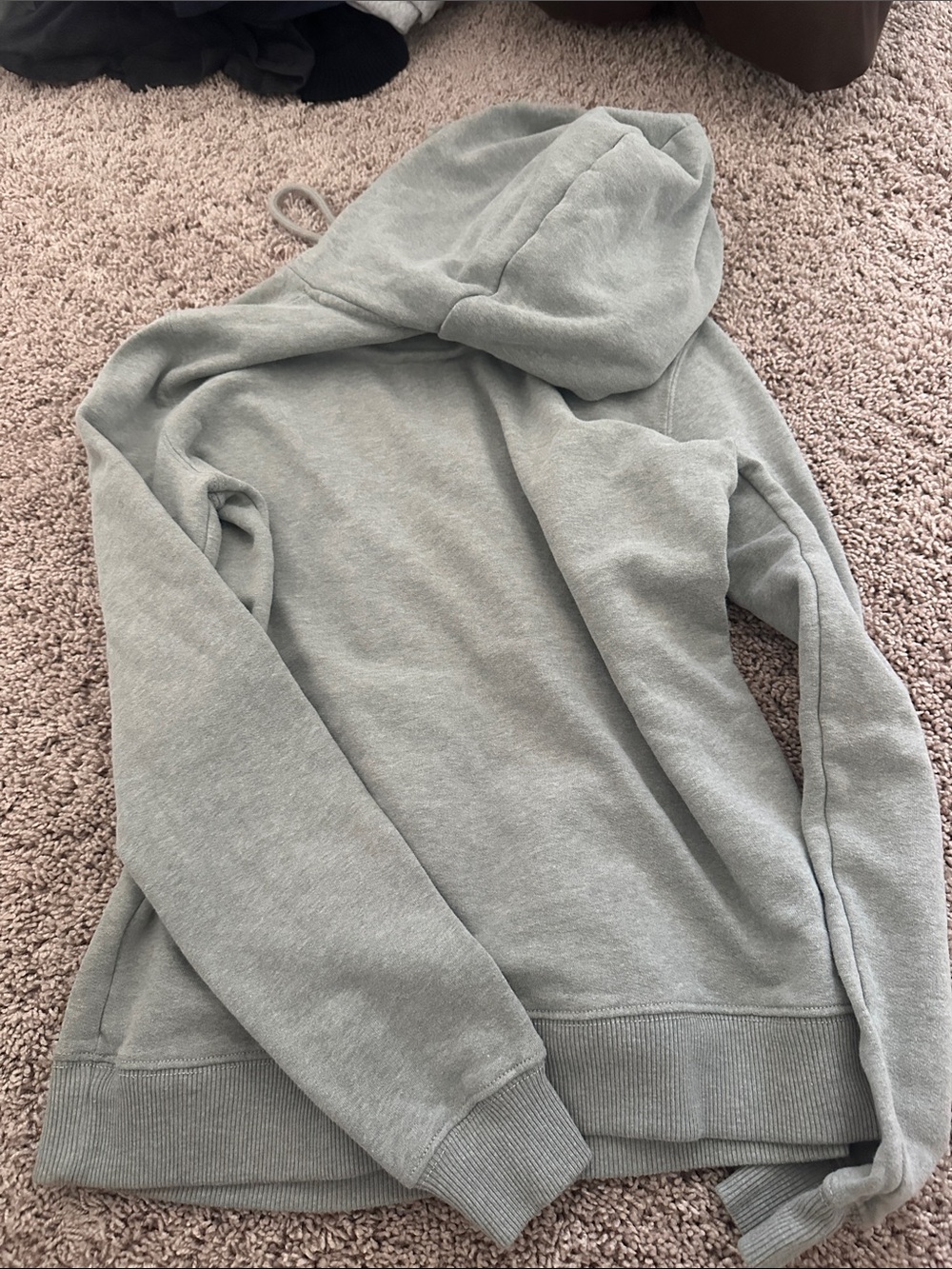 Hollister hoodie size medium - Picture 3 of 3